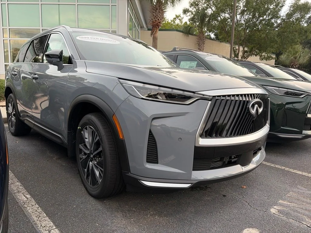 New 2027 HARBOR GRAY INFINITI LUXE image 3