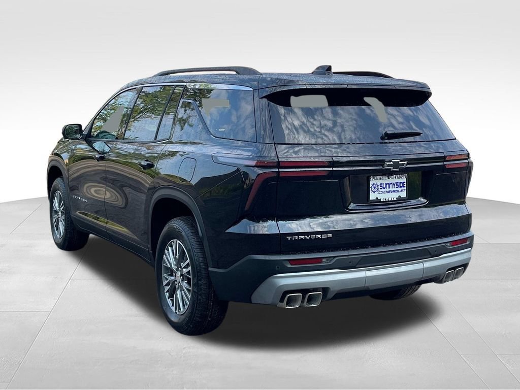 2027 Chevrolet Traverse LT - Photo 4
