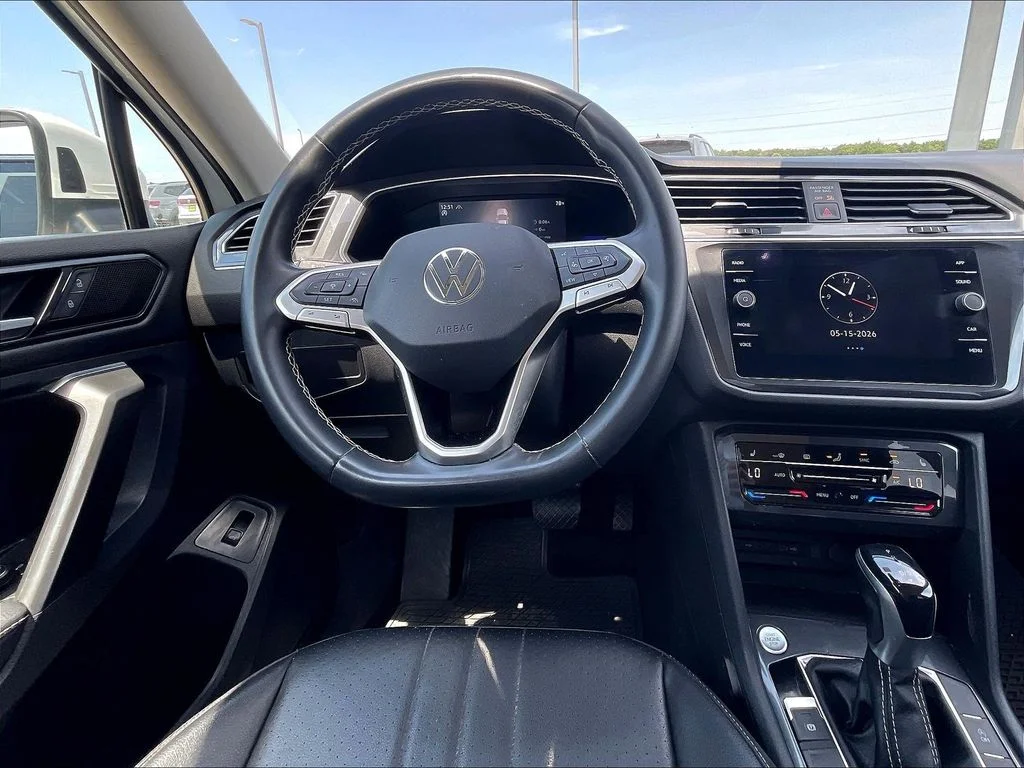 Used 2022 White Volkswagen 2.0T SE image 8