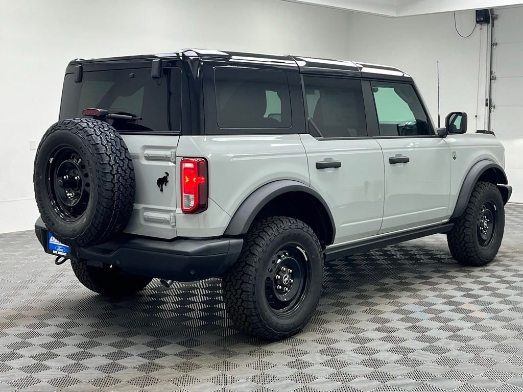 New 2026 White Ford Big Bend image 8
