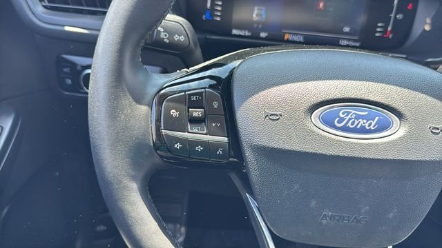 Used 2023 White Ford Base image 22