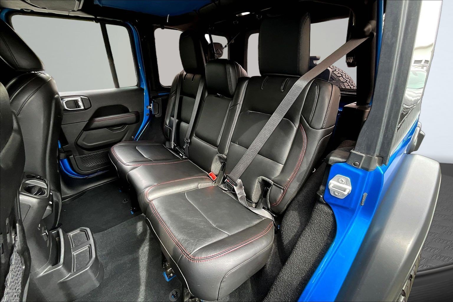 Used 2023 Blue Jeep Rubicon image 20
