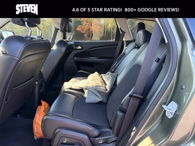 Used 2018 Green Dodge Crossroad image 11