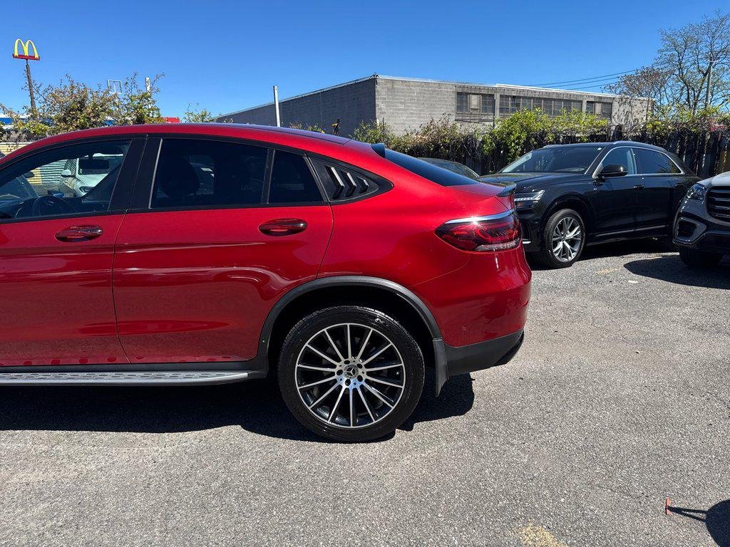 Used 2020 Hyacinth Red Mercedes-Benz 4MATIC® image 7