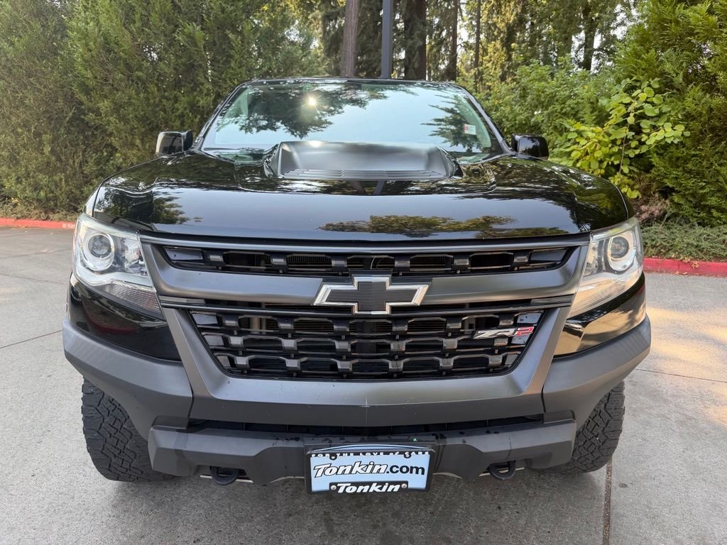 Used 2018 Graphite Metallic Chevrolet ZR2 image 9