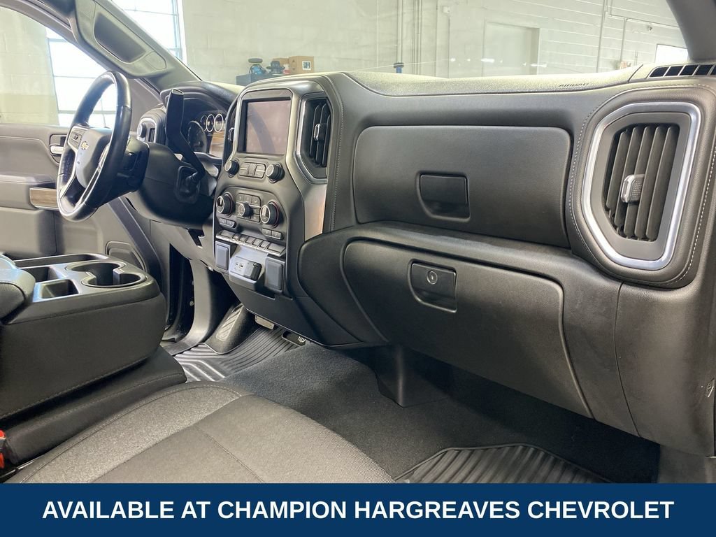 Used 2022 Black Chevrolet LT image 37