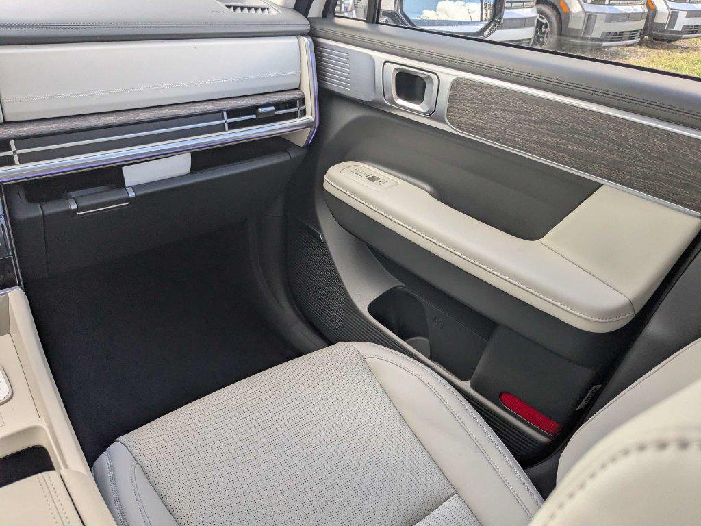 New 2027 White Hyundai Calligraphy FWD image 16