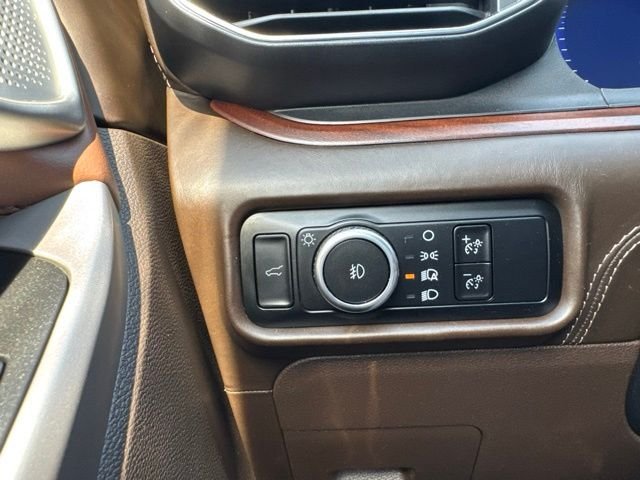 Used 2023 White Ford King Ranch image 27