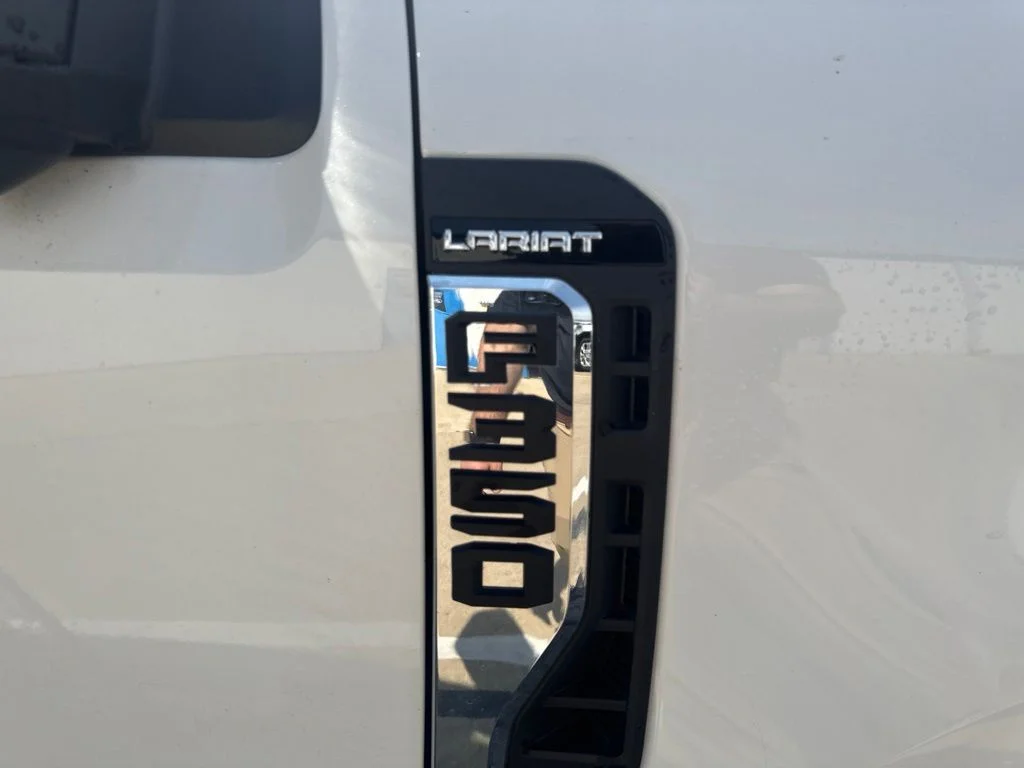 2025 Ford F-350 Super Duty Lariat - Photo 45