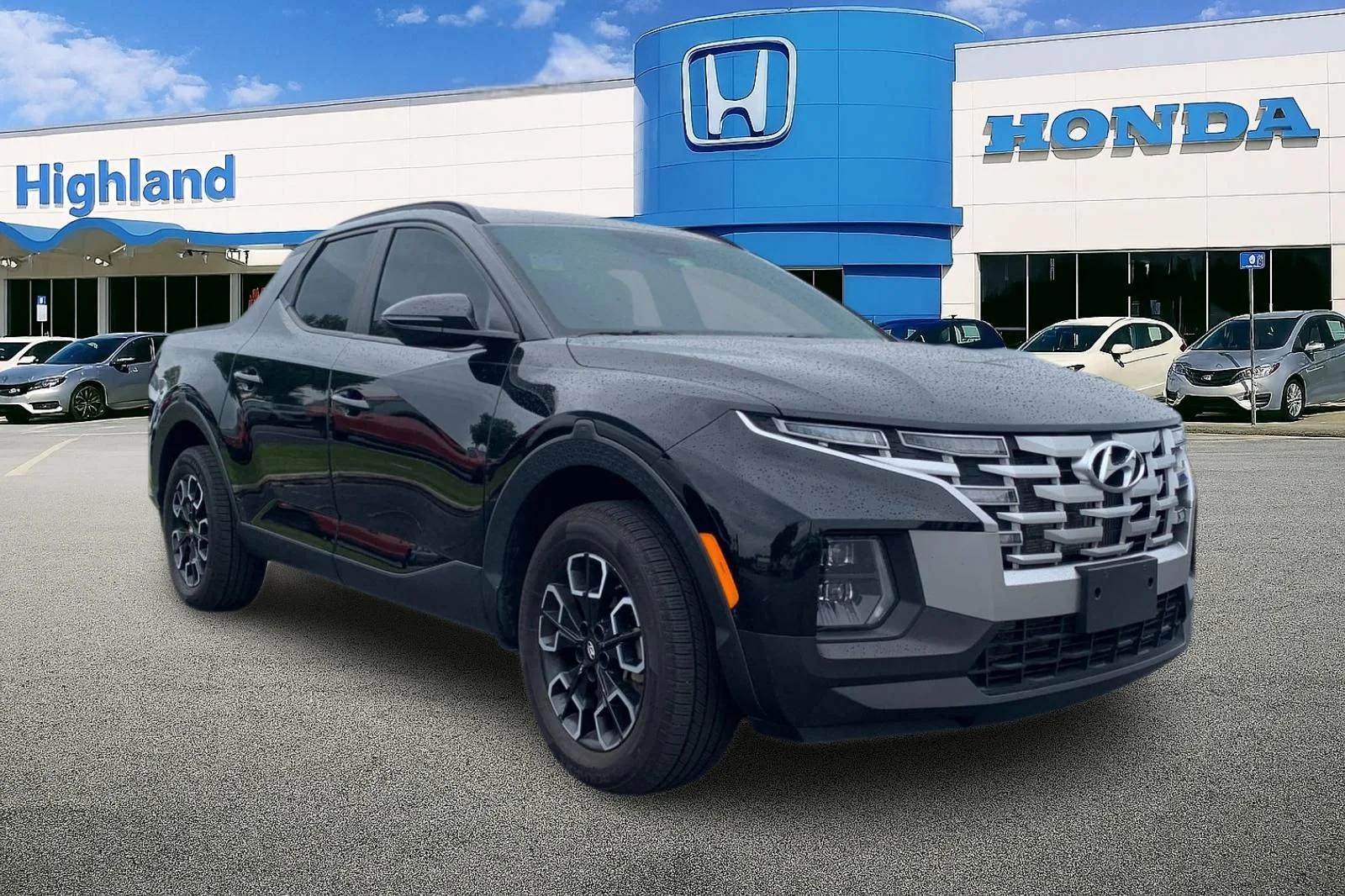Used 2022 Black Hyundai SEL Premium image 5