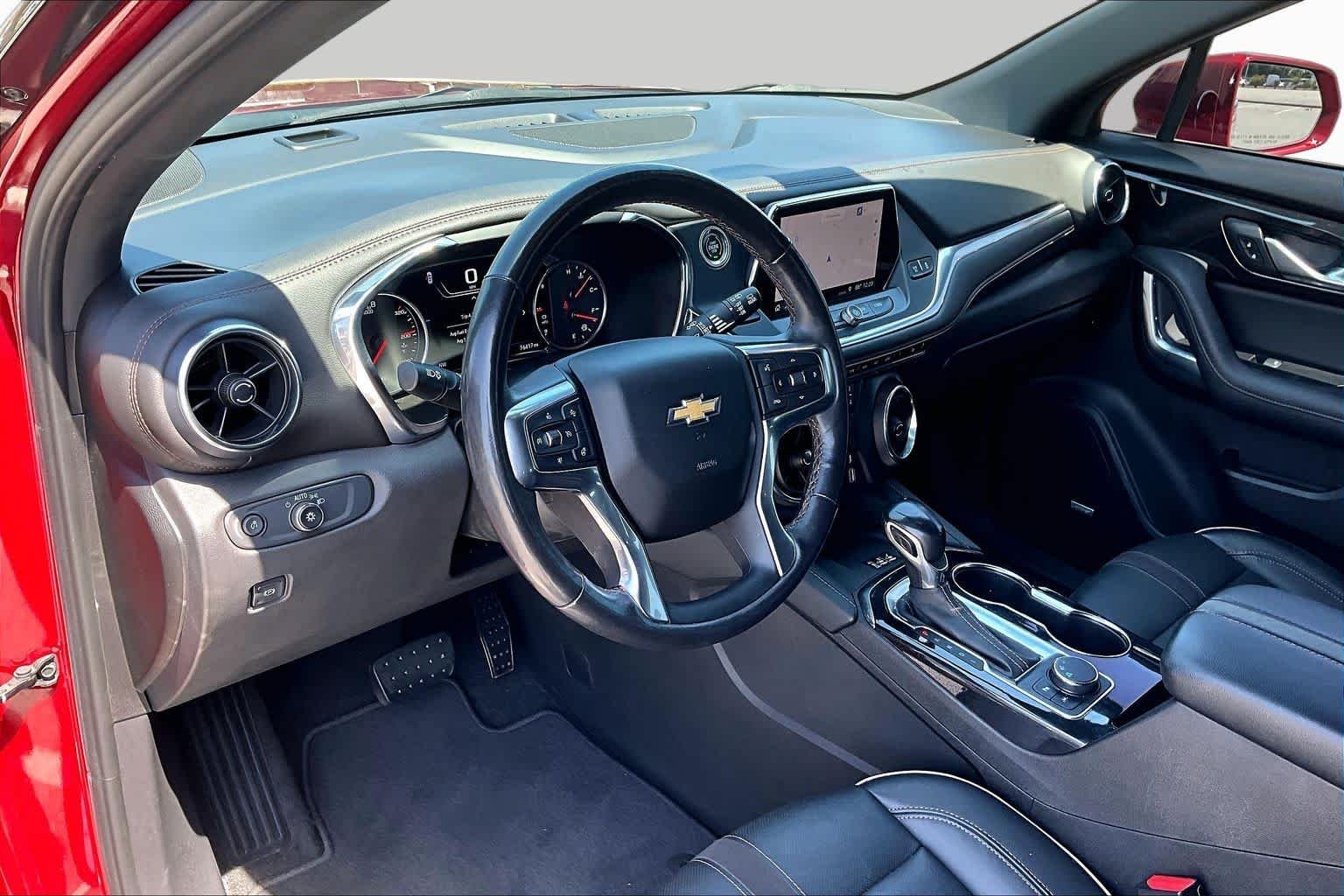 Used 2019 Cajun Red Tintcoat Chevrolet Premier image 18
