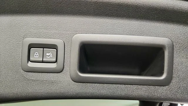 New 2026 Navy Blue Mica Mazda 2.5 S Preferred AWD image 37