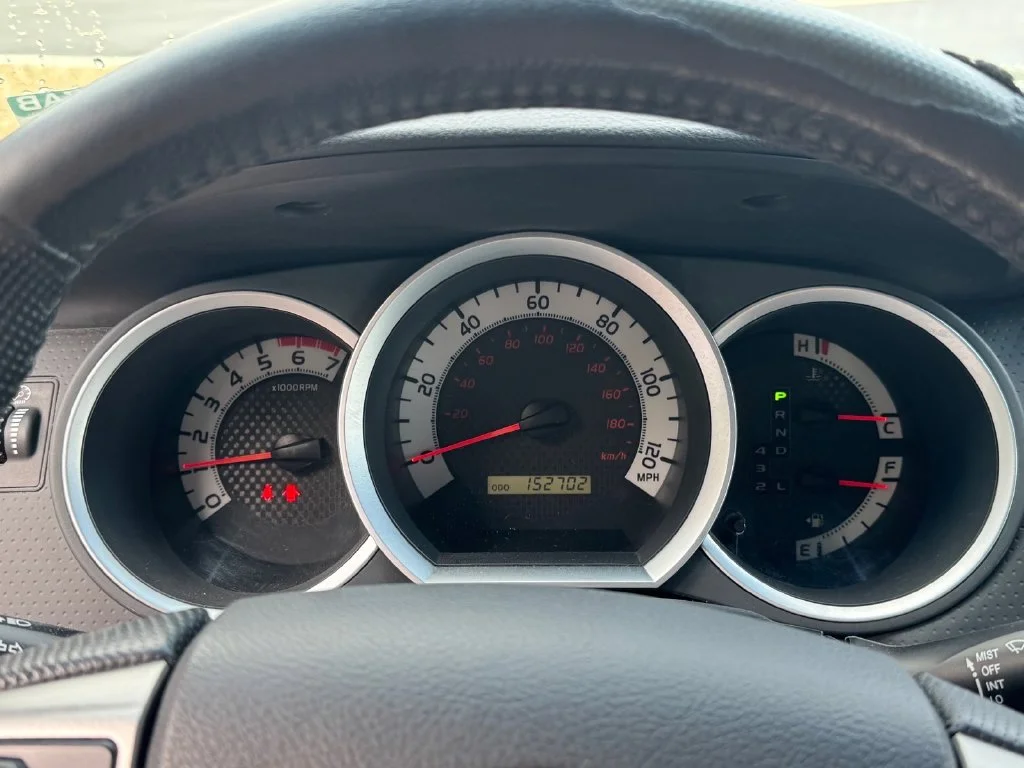 Used 2015 Gray Toyota Base image 19