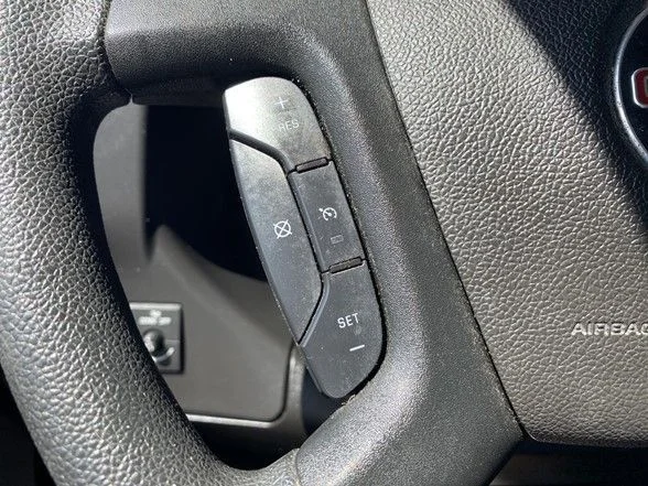 Used 2024 White GMC Work Van image 20