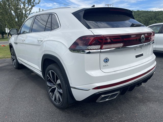 New 2026 Opal White Pearl Volkswagen 2.0T SEL Premium R-Line image 2