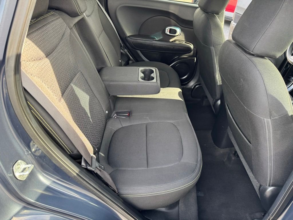 2015 Kia Soul + - Photo 25