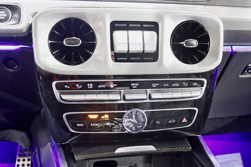 Used 2020 Black Mercedes-Benz G 550 image 25