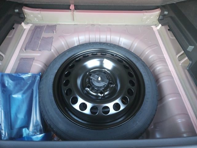 2026 Chevrolet Trax LT - Photo 12