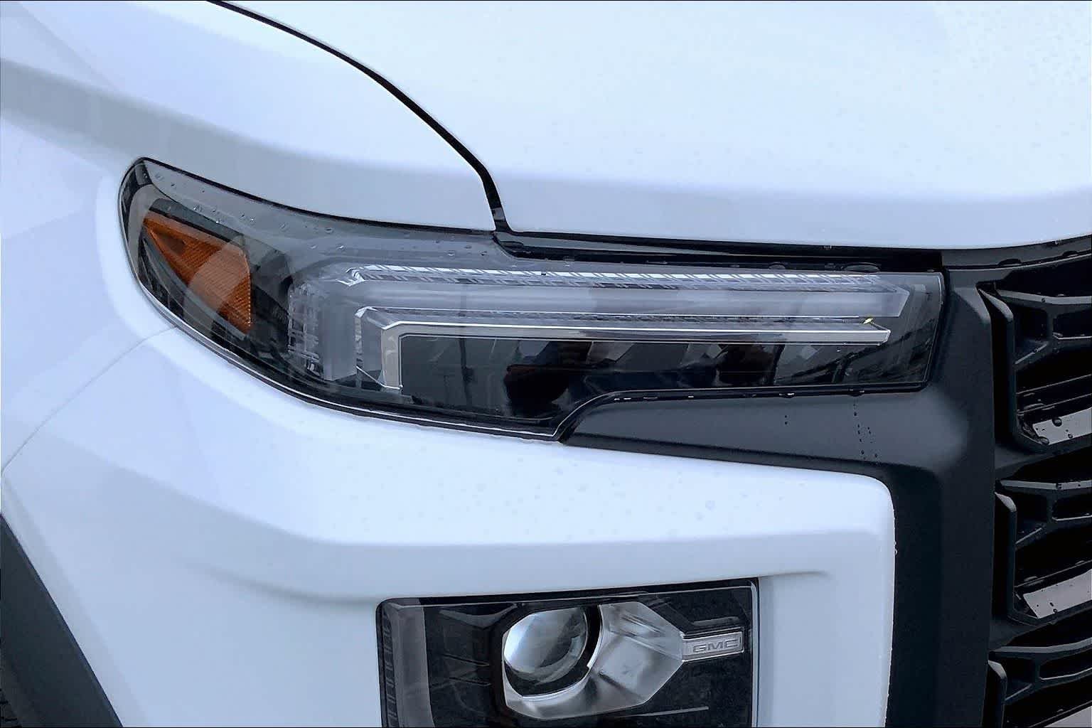2025 GMC Canyon Elevation - Photo 13