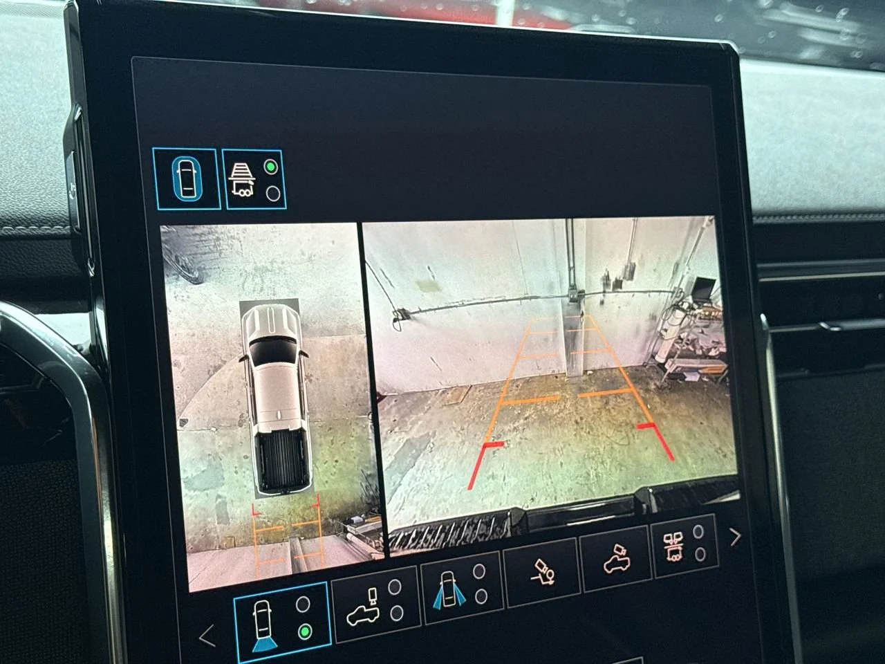 2026 GMC Sierra EV Elevation - Photo 19