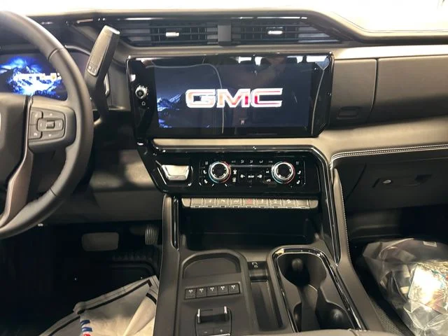 New 2026 White GMC AT4X image 12