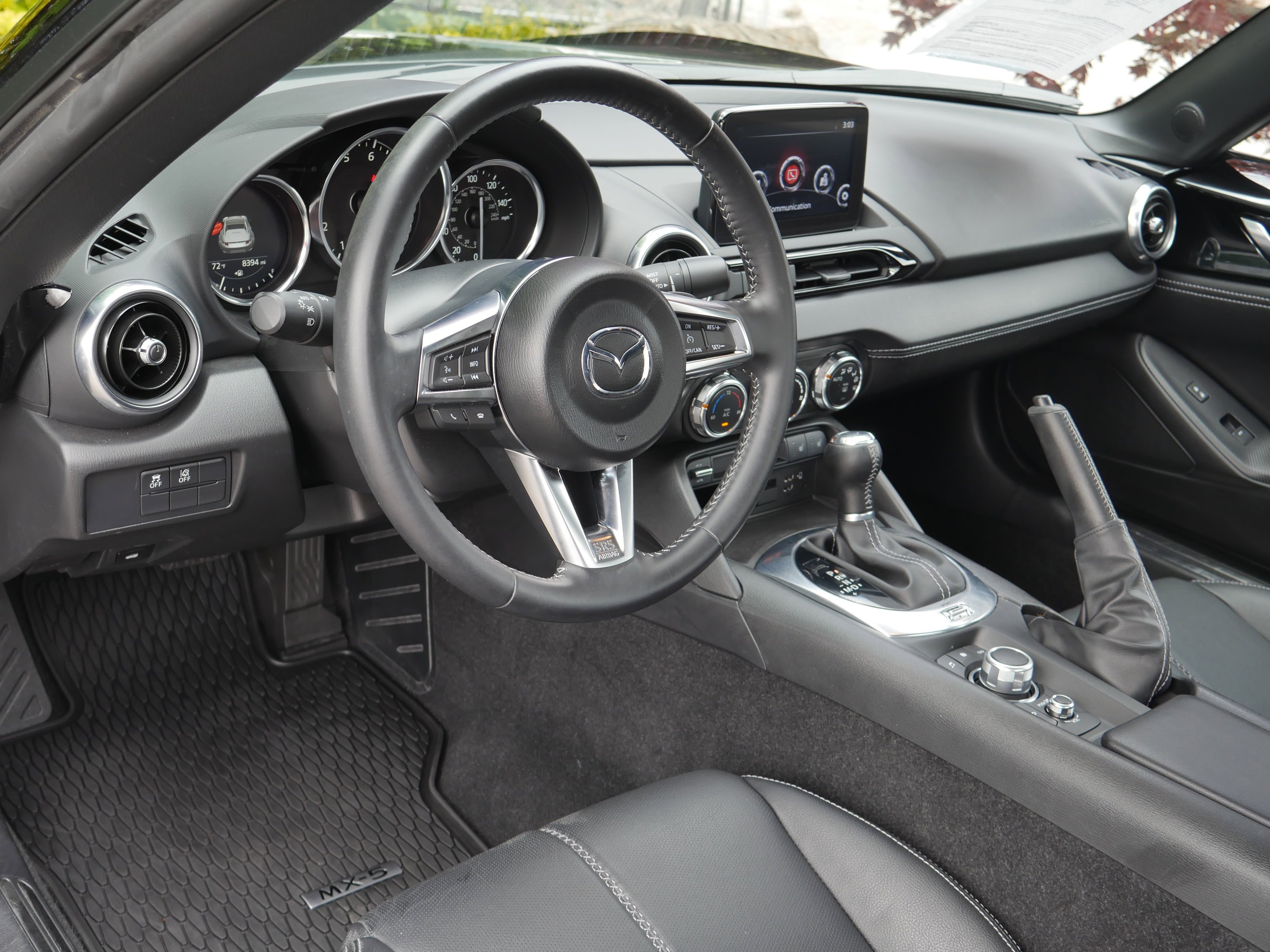 Used 2022 Jet Black Mica Mazda Grand Touring image 4