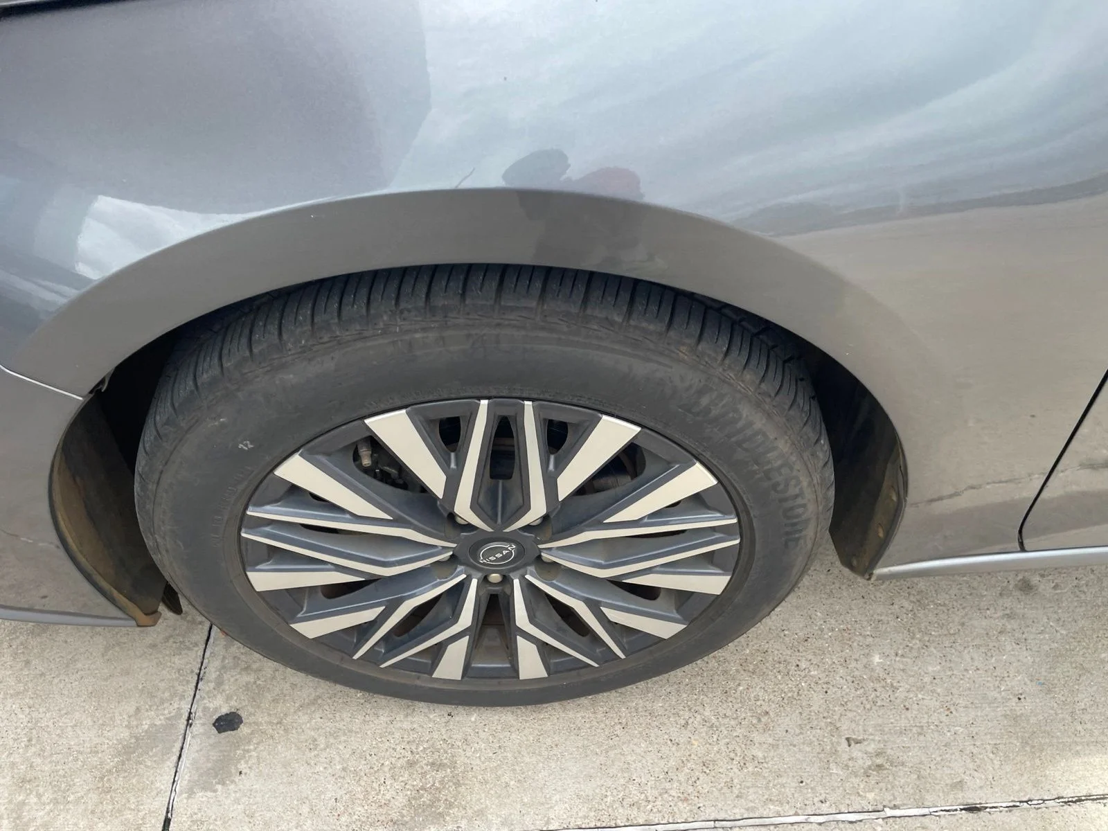 Used 2023 Gray Nissan 2.5 SV image 25