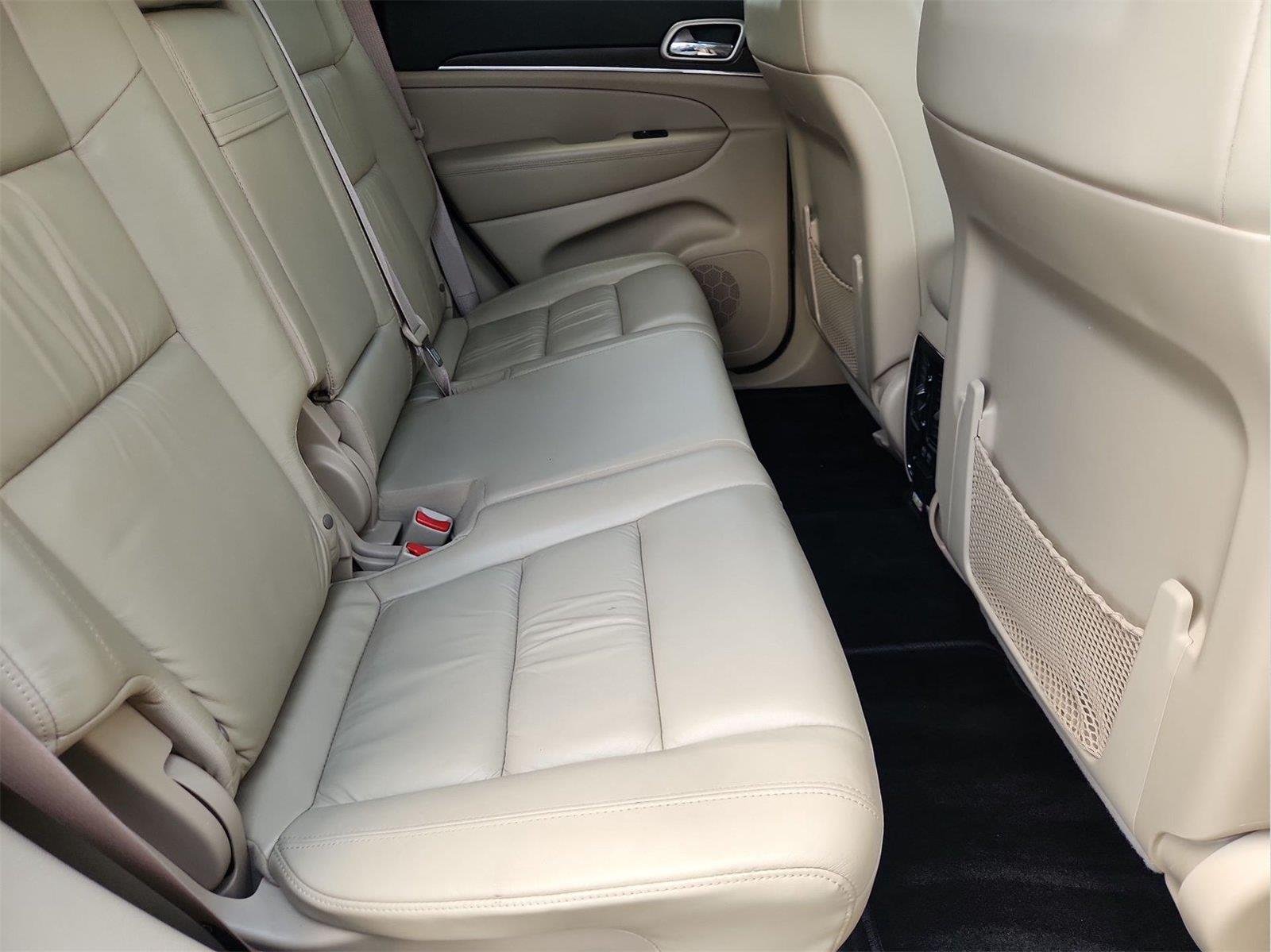 2015 Jeep Grand Cherokee Limited Gray at Auto Boutique Texas