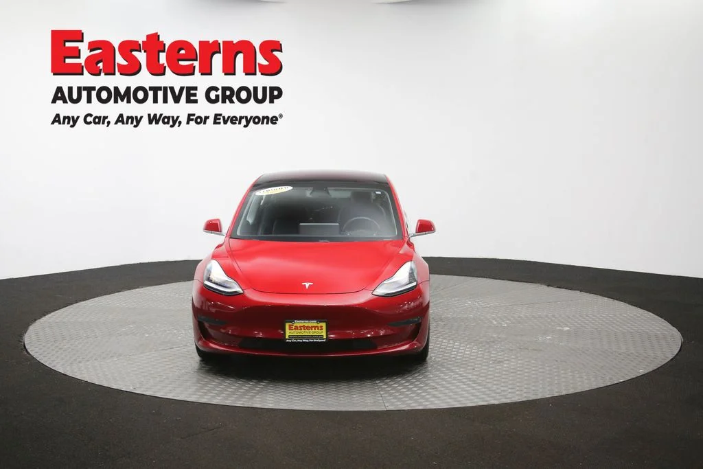 Used 2018 Red Tesla Long Range image 47