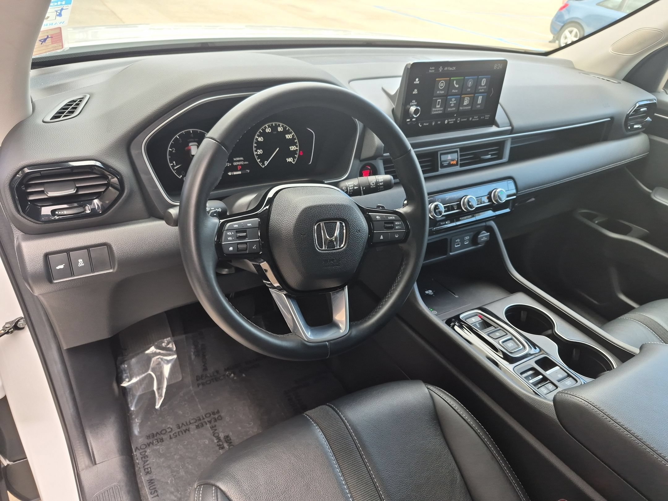 Certified Used 2025 Platinum White Pearl Honda EX-L image 10