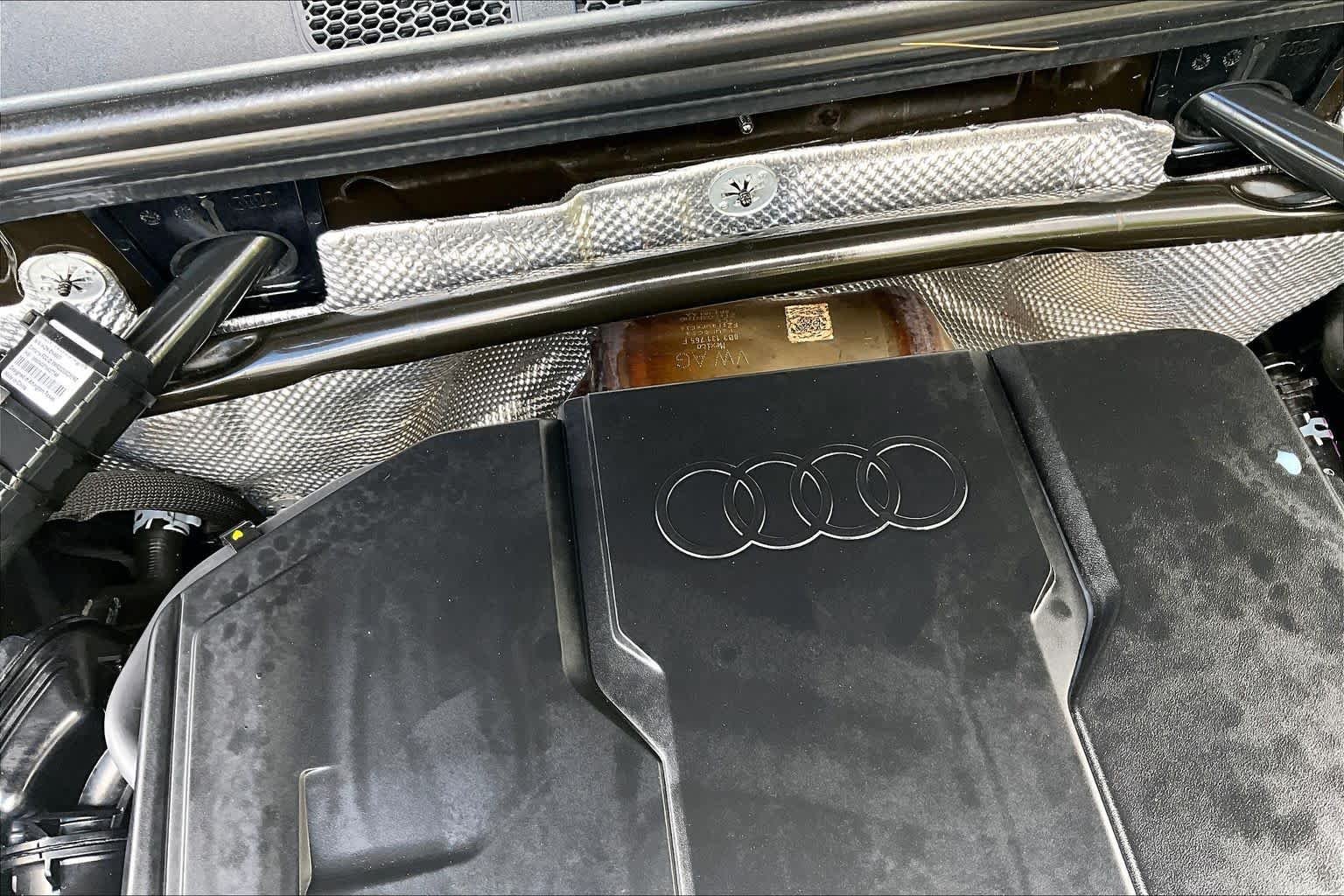 Used 2025 Tambora Gray Metallic Audi Premium Plus image 33
