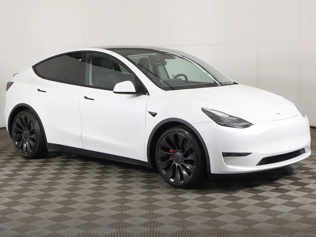 Used 2022 Tesla Model Y Performance with VIN 7SAYGDEF9NF327091 for sale in Streetsboro, OH