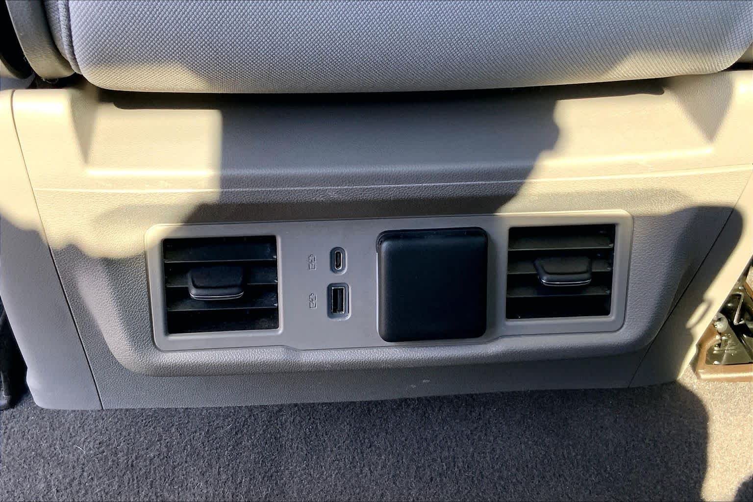 Used 2023 SUMMIT WHITE Chevrolet RST image 36