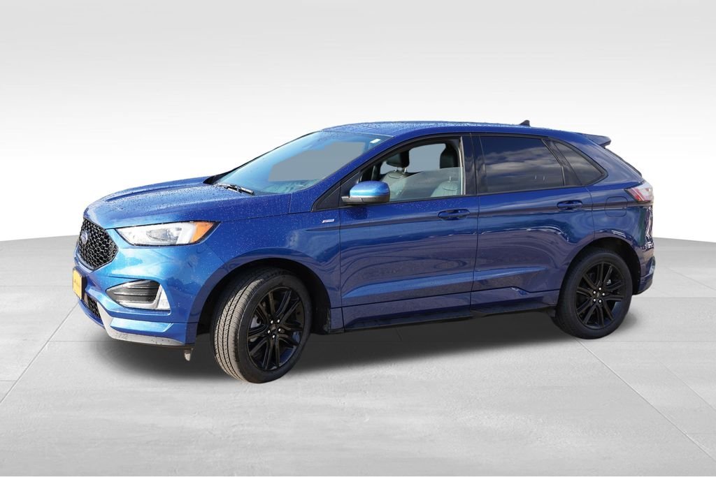 Used 2023 Atlas Blue Metallic Ford ST Line image 10