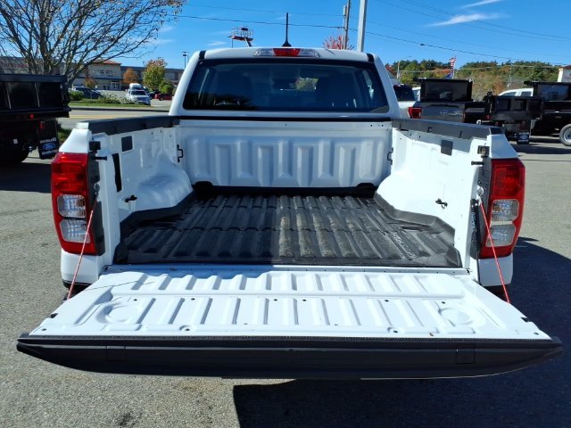 Used 2024 Oxford White Ford XL image 11
