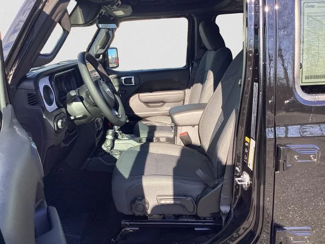 New 2026 Black Clearcoat Jeep 4-DOOR SPORT S image 10