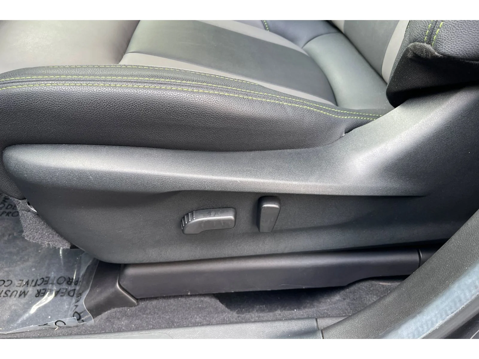 Used 2024 Magnetite Gray Metallic Subaru Onyx Edition image 13