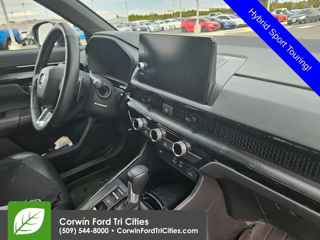 Used 2025  Honda Sport Touring image 4