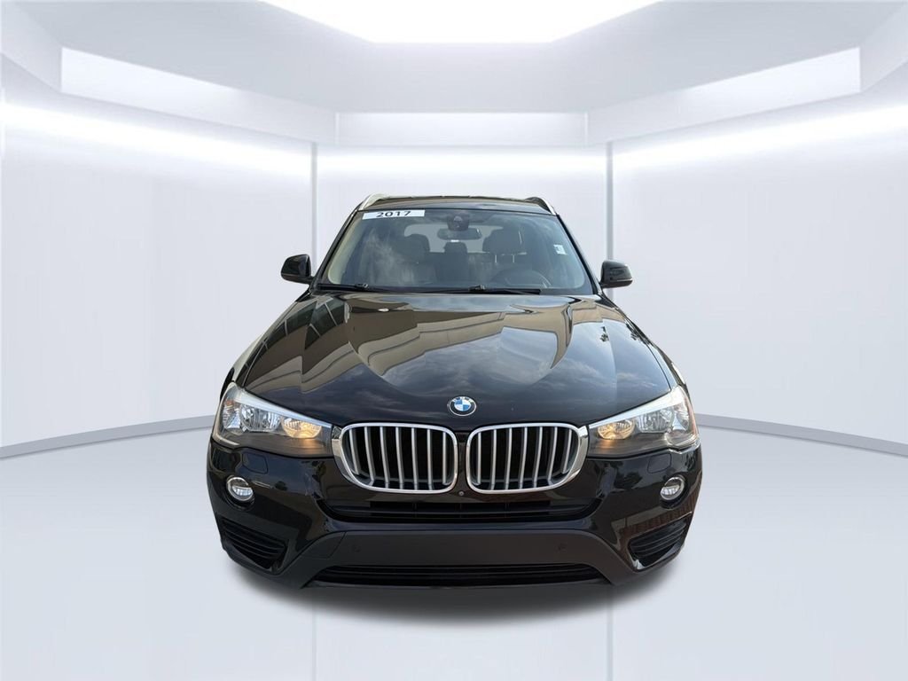 Used 2017 Black BMW sDrive28i image 9