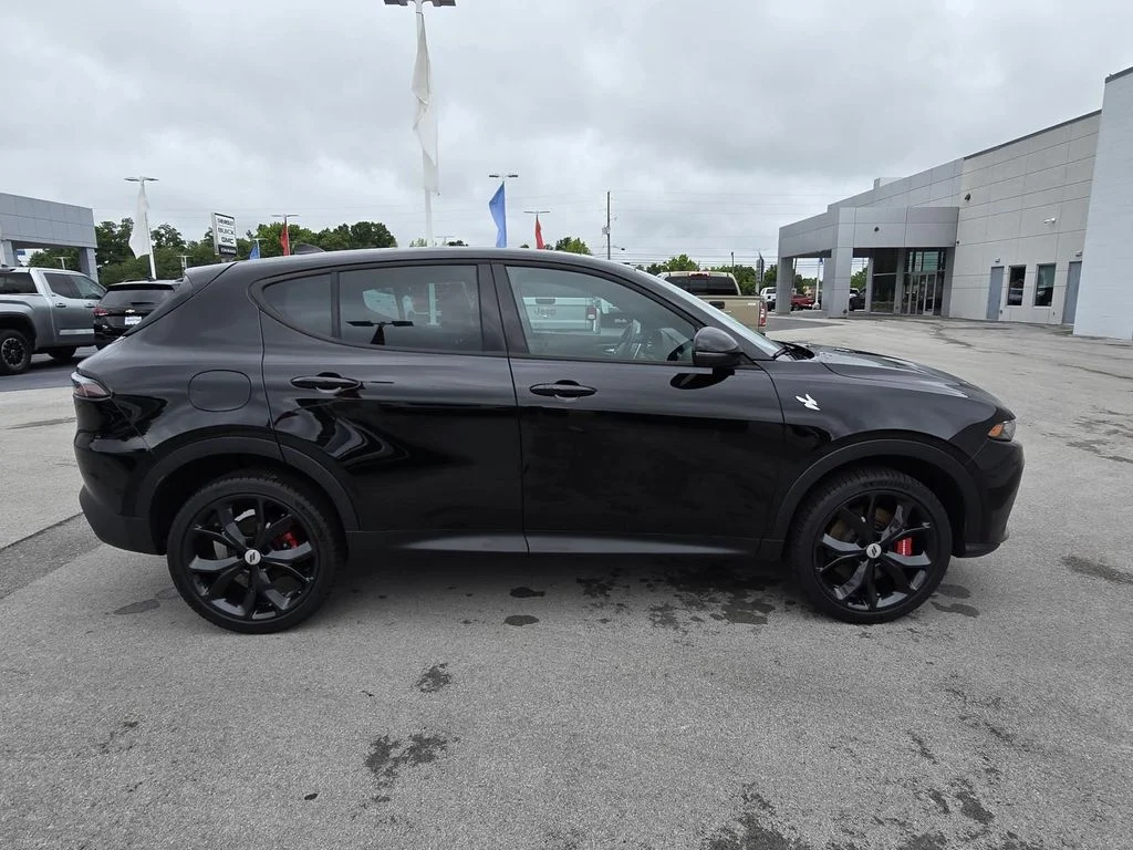 Used 2025 8 Ball Dodge GT Plus image 4
