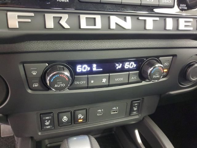 New 2026 Glacier White Nissan Crew Cab SV image 20