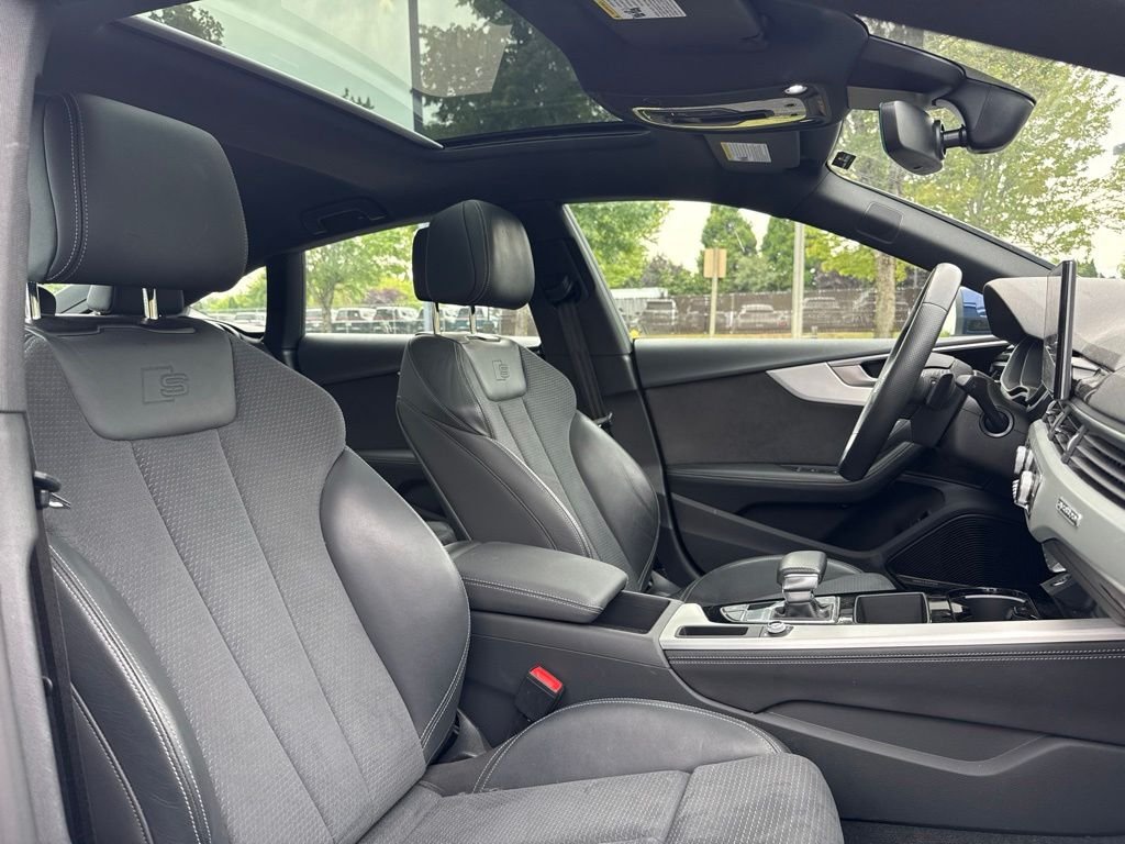 Used 2022 Navarra Blue Metallic Audi Prestige One-Owner image 23