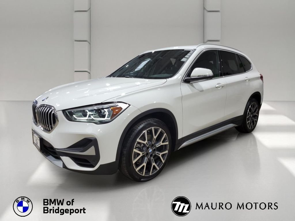 Used 2022 White BMW xDrive28i image 8
