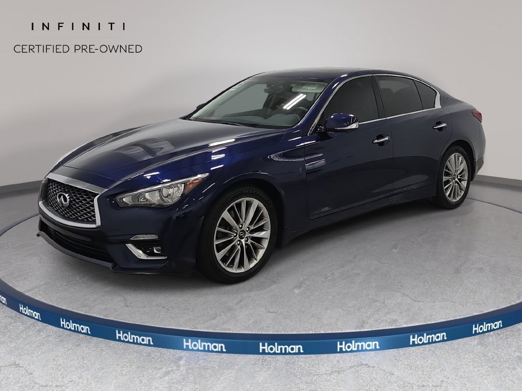 2023 INFINITI Q50 LUXE