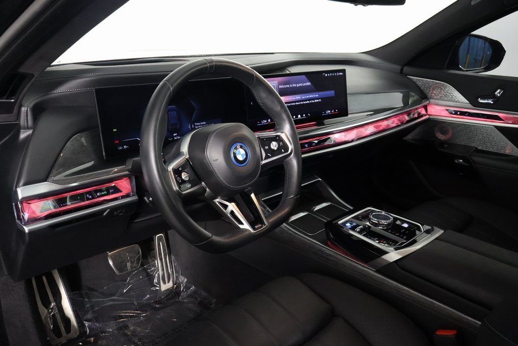 Certified Used 2023 Black Sapphire Metallic BMW xDrive60 image 7