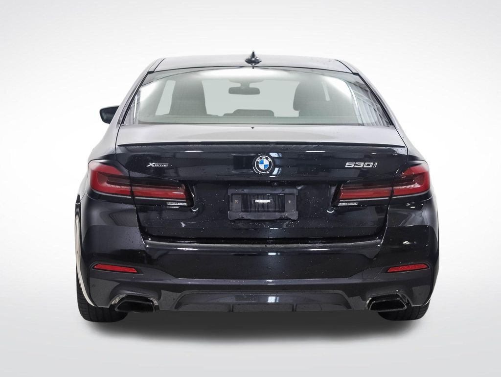 Used 2023 Black Sapphire Metallic BMW 530i xDrive image 4