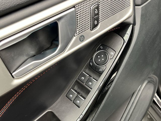 Used 2023 Agate Black Ford ST-Line image 11