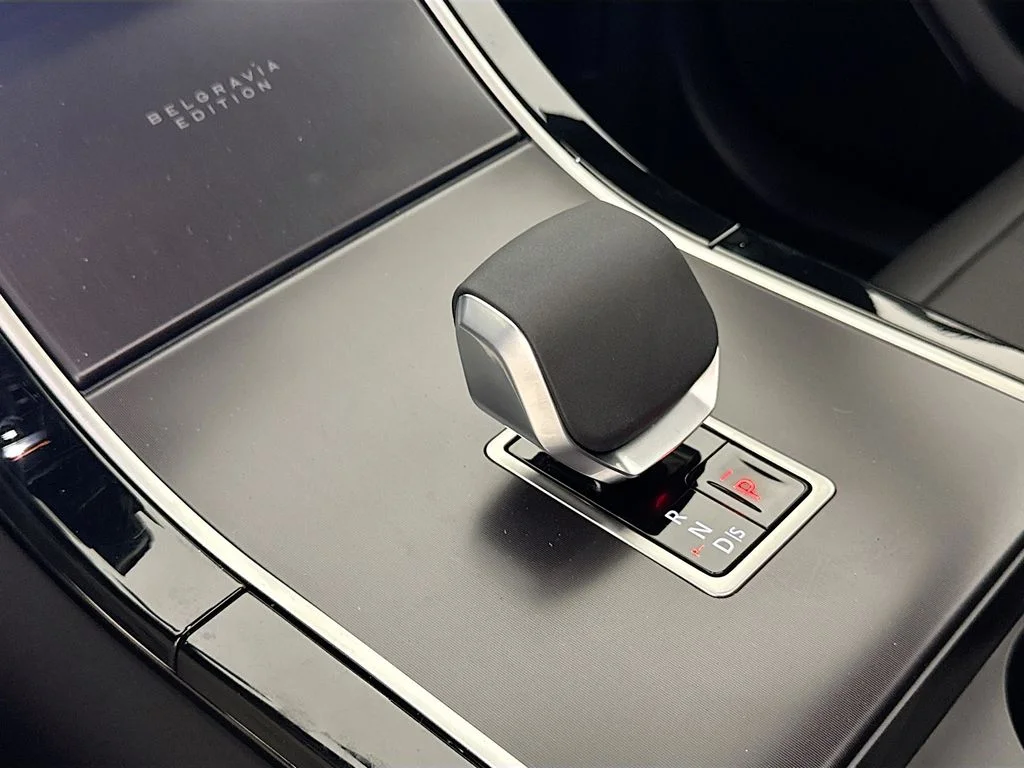 New 2026 Black Land Rover Belgravia Edition image 16