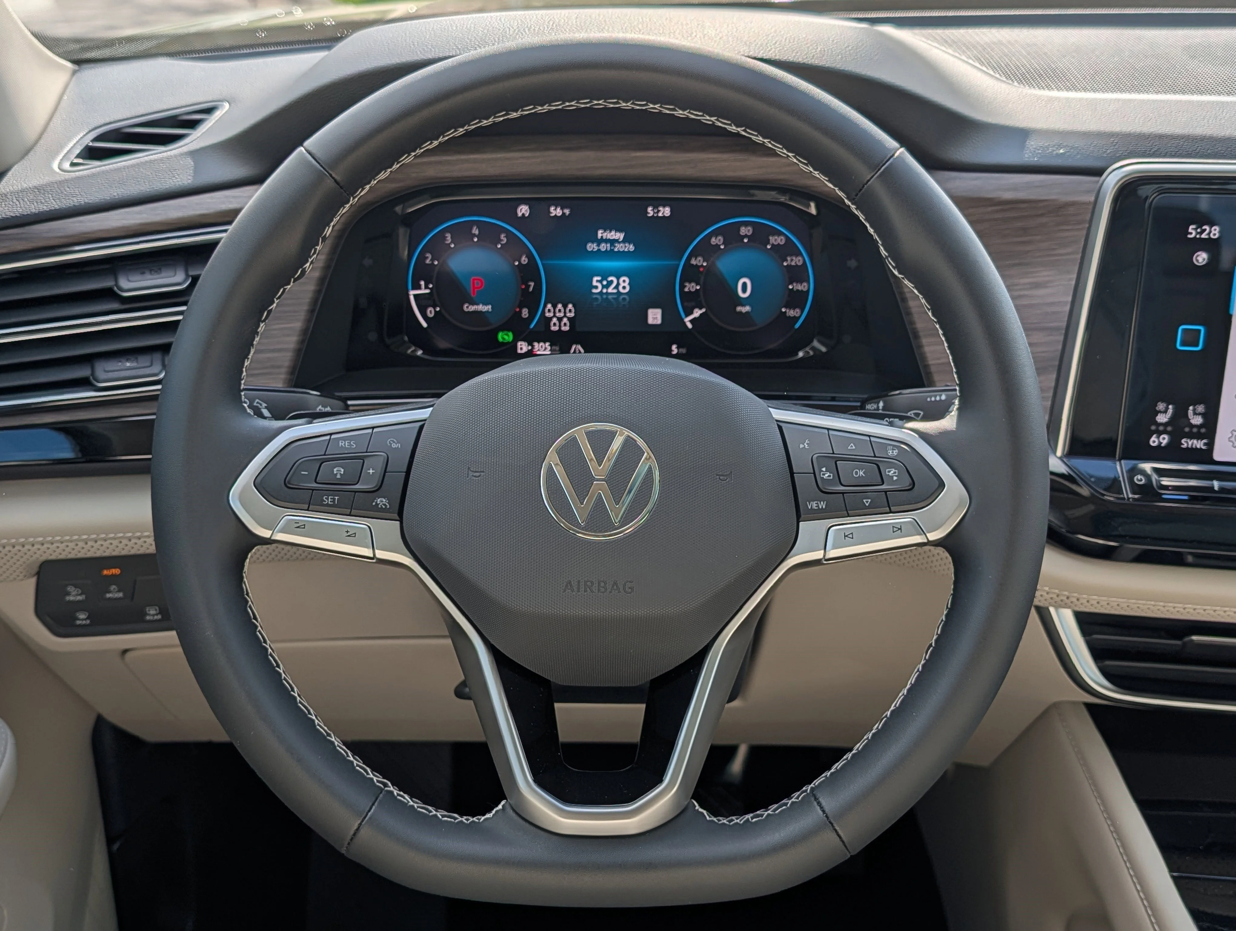 New 2026 Deep Black Pearl Volkswagen 2.0T SEL image 11