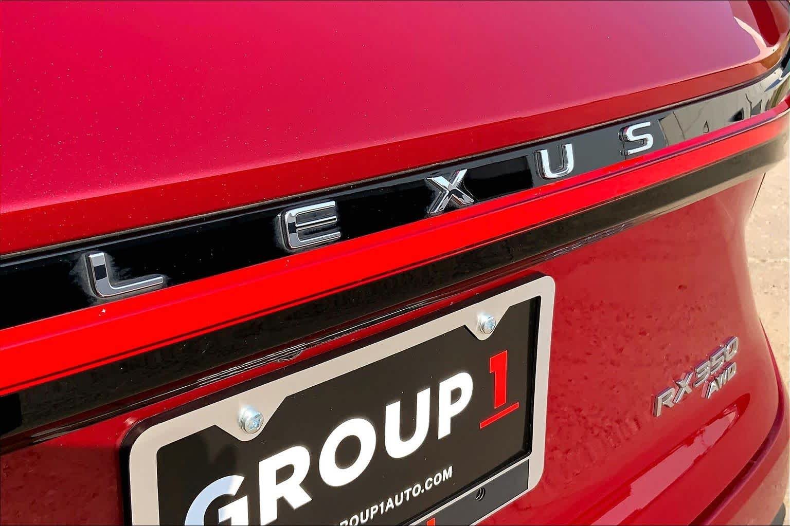 Used 2025 Matador Red Mica Lexus Luxury image 31